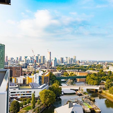 Luxury Apt Near Canary Wharf With Stunning Views Londra Dış mekan fotoğraf